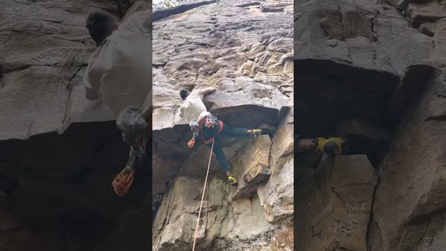 The Man of Your Dreams Climbs “Atrophy Direct Boulder Crux" at Foster Falls, TN смотреть онлайн