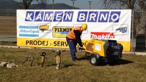 mobilní kompresor XAS 27 Atlas Copco prezentace
