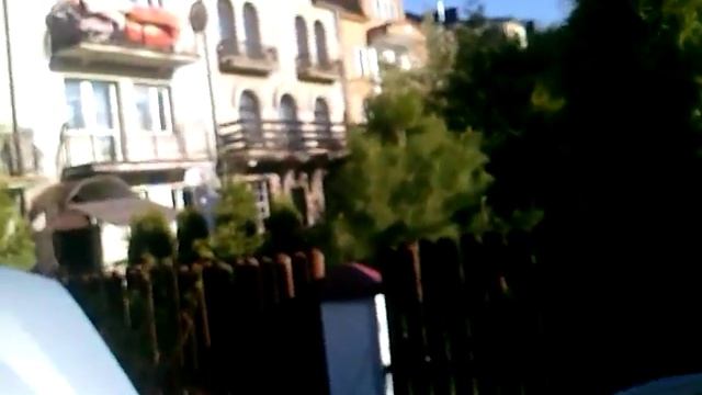 Laguna II 1.8 benzyna. dziwny dźwięk spod maski gdy odpalona klima смотреть онлайн