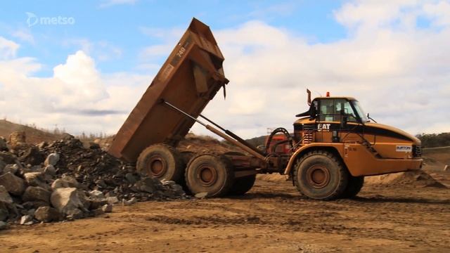 Metso Lokotrack LT160E mobile jaw crusher - Boral partners with Metso to build the Sydney's future