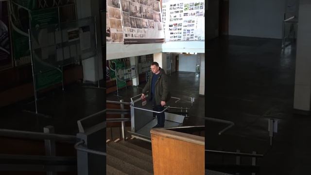 електро-пандус в Луцькому НТУ смотреть онлайн