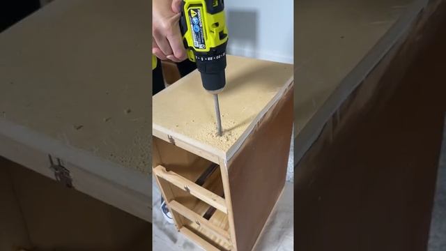 Old Desk ➡️ Modern Nighstands Furniture Makeover 🛠🪚🪛 смотреть онлайн