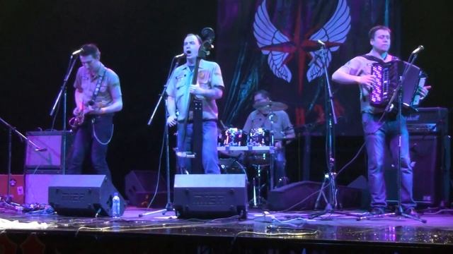 Gagarin Brothers Лучший город земли смотреть онлайн