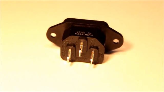 Furutech Inlet G Gniazdo zasilające na obudowe смотреть онлайн