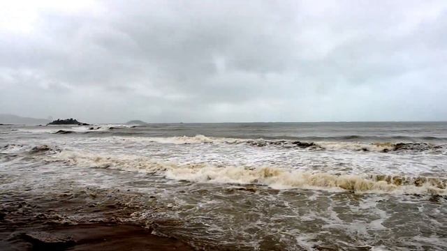 Вьетнам Нячанг погода 24 декабря 2023 года - Море штормит!