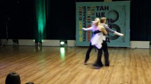 Колмогорловы Дима и Света, показательное выступление