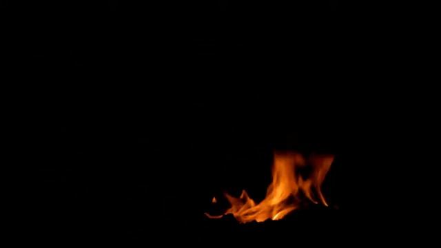 Футажи для видео монтажа Огонь 15 смотреть онлайн