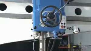 KNUTH Radialbohrmaschine R 80.mp4