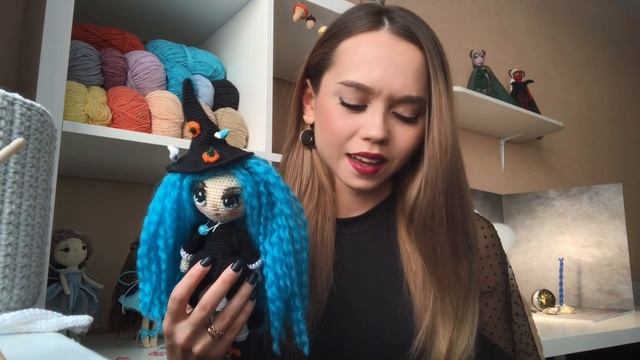 Готовые работы ✨Связала много аксессуаров для куклы смотреть онлайн