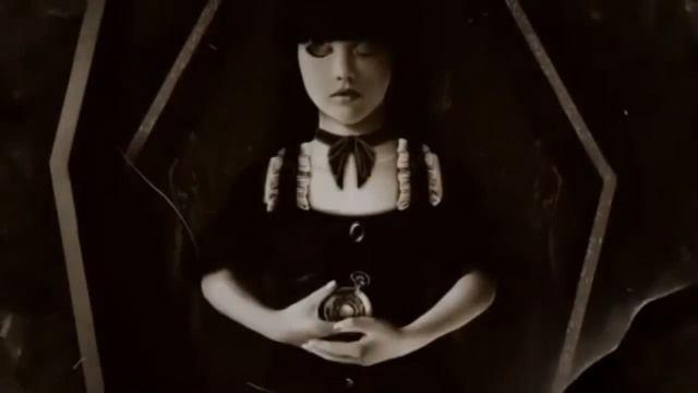 Rammstein - Spieluhr (Official Video)