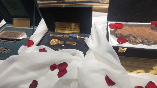 Выставка реликвии пророка (с.а.в) с. Ботлих Ботлихский район 22.03.24г. по 25.03.2024г. смотреть онлайн