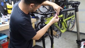 HOW TO: Shimano SLX Brakes // Install & Bleed