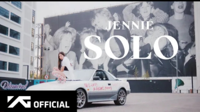 JENNIE "SOLO" MV