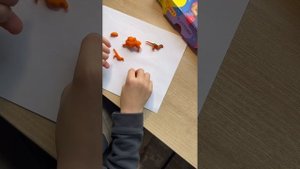 Лепим Атроцираптора Пантеру