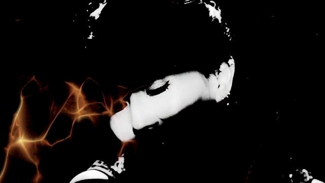 Look In My Eyes (Official Video) - Maggie Cheung смотреть онлайн