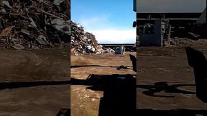 перегружатель Liebherr 934 надевает грейфер