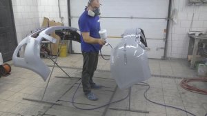 Грунтую бампера Мерседеса!