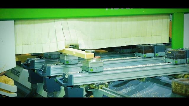 PROFI&HOBBY - Деревянные лестницы №1 / Видео презентация в честь юбилея компании Мир Дерева - 25 лет