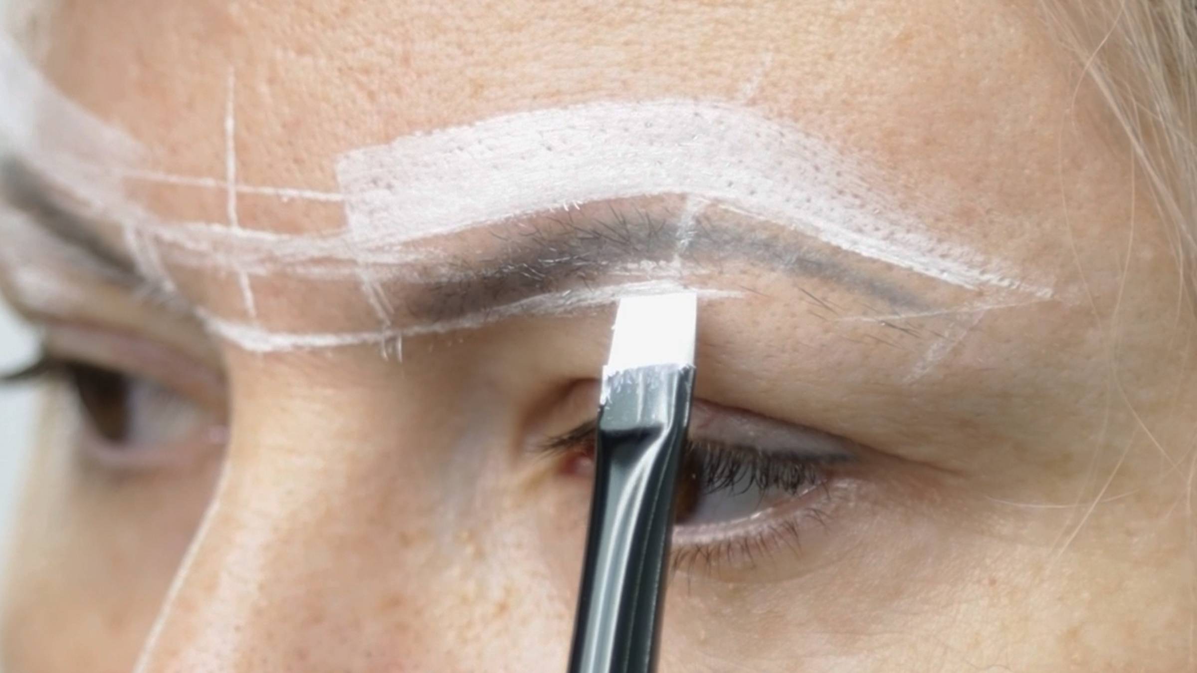 Перекрытие старого татуажа. Готовы изменить свои брови?