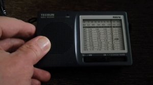 Little analogue Tecsun R9012 beats DSP-based radios like XHDATA D-808 on long-distance MW signal