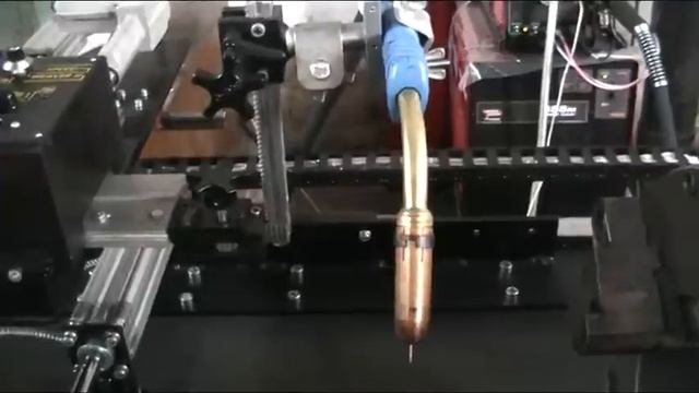 Автоматическая сварка гидроцилиндров 1.mpg