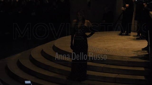 Anna Dello Russo @ Paris Fashion Week 23 janvier 2024 смотреть онлайн