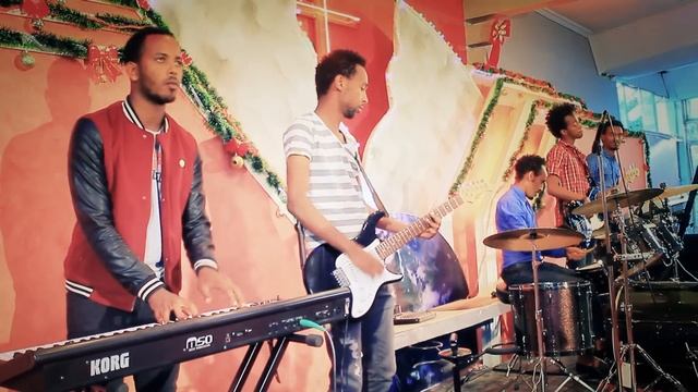 ምስጋና - Misgana // Yakob Eshete - Ft. Tsion Yosef New Amharic Protestant Mezmur 2015 (Official Video смотреть онлайн