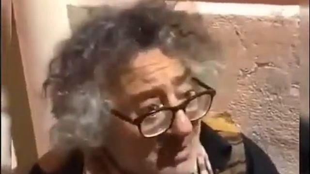 Tony Marino (aka) bobbe malle augura a tutti buon natale felice anno nuovo смотреть онлайн