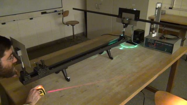 Spectrometer - callibrating with Mercury, measuring Hydrogen смотреть онлайн