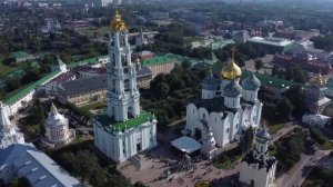 Божественная литургия 8 окт 2024, Успенский собор Свято-Троицкой Сергиевой Лавры, г. Сергиев Посад