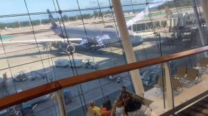 Летим на самолёте обратно в Россию с реборном Евой 🤗/ We are flying by plane with reborn doll ❤️