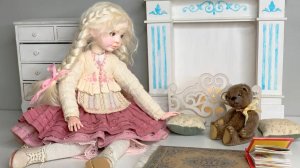 Кукла с мишкой