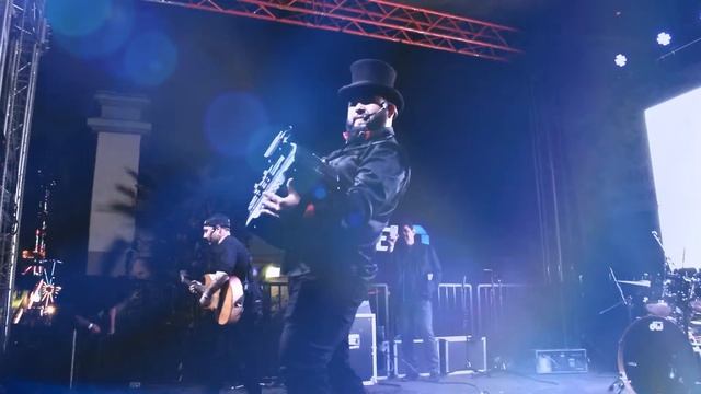 Thats Crazy! we have our own website now?, how cool!!! смотреть онлайн