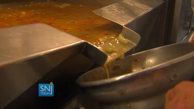 South Jersey Chefs Volunteer Year-Round to Feed Those In Need смотреть онлайн