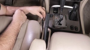 Land Cruiser 100 Series Center Console MOLLE Panel Install