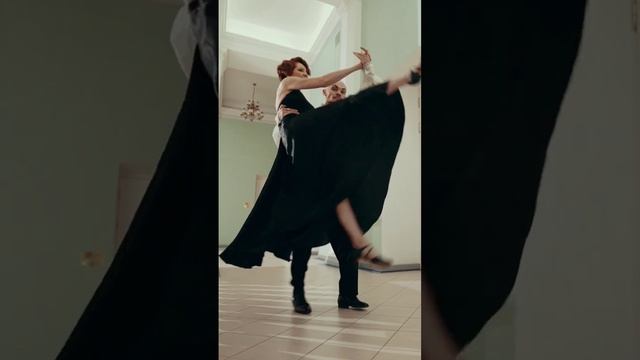 Полное видео у меня на канале #dance #dancer #ballet #классическийтанец #вальс