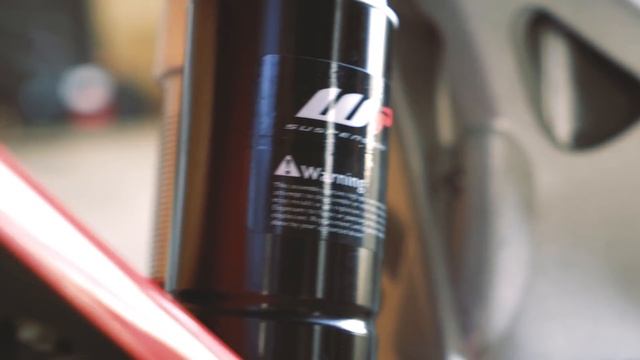 Riding the Alta Motors Redshift SM Around NYC смотреть онлайн