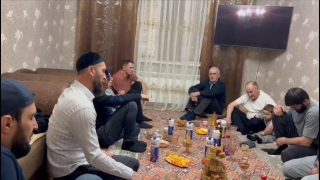 Ифтар у Абакара Давлатгереева Ботлихе. смотреть онлайн