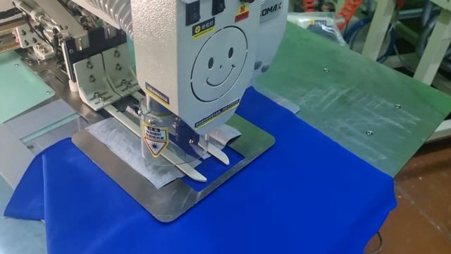 Швейная машина. Заготовка планки поло. смотреть онлайн