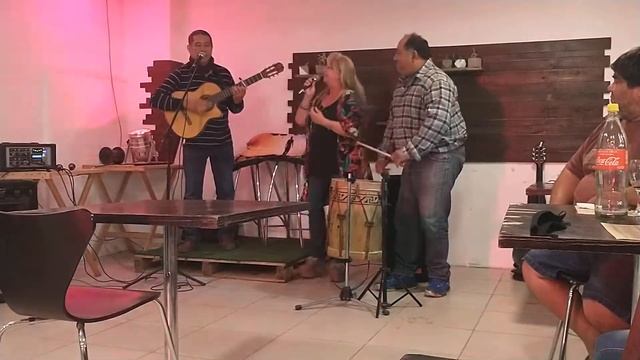 Viernes en rapipollo Norma Guevara y Hugo Armando смотреть онлайн