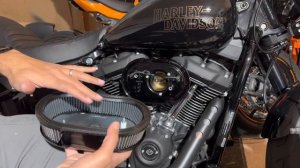 Arlen Ness Air Filter Install On My 2020 FXLRS With Screamin' Eagle Ventilator Air Cleaner