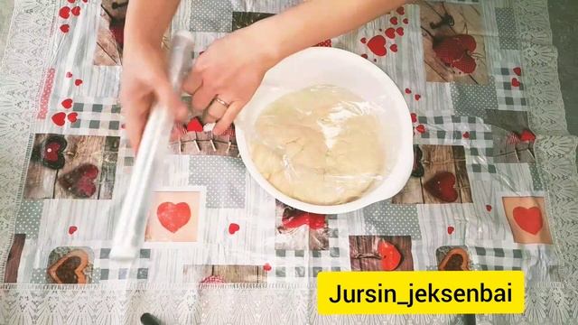 Бауырсақ. Жұмсақ бауырсақ. Ең оңай қазақша рецепт смотреть онлайн