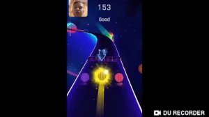 Я играю в Dancing Road ☺