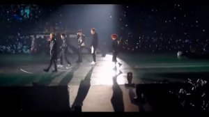[LIVE] EXO「Let Out The Beast」Special Edit. from SMTOWN WEEK "Christmas Wonderland" Tad KhFrazier