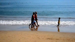 Вьетнам Нячанг погода 2 февраля 2024 года - Море спокойное, волны кайф!