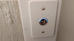 Нету лифта на 2-м этаже! Лифт МЛМ 2020 г.в. по адресу: Пр-т Победы 25 к2