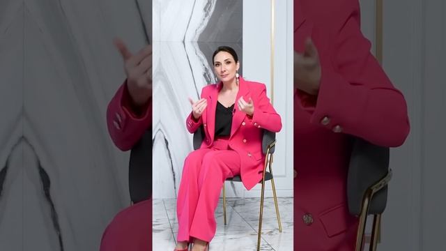 Как справиться с волнением? Смотрите видео до конца #публичные_выступления #спикерство #голос