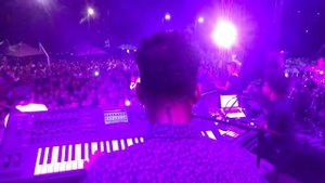 Buscándote - Mike Bahia Live 2018