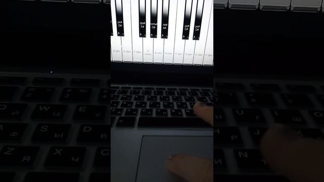 ЗЕЛЁНЫЕ ОЧКИ на пианино {как легко научиться играть песню на пианино}(13 карт Вару) смотреть онлайн