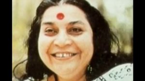 108 имен Шри Лакшми (исполняет Anjali Kadri). 108 names of Shri Laxmi (singer Anjali Kadri).
